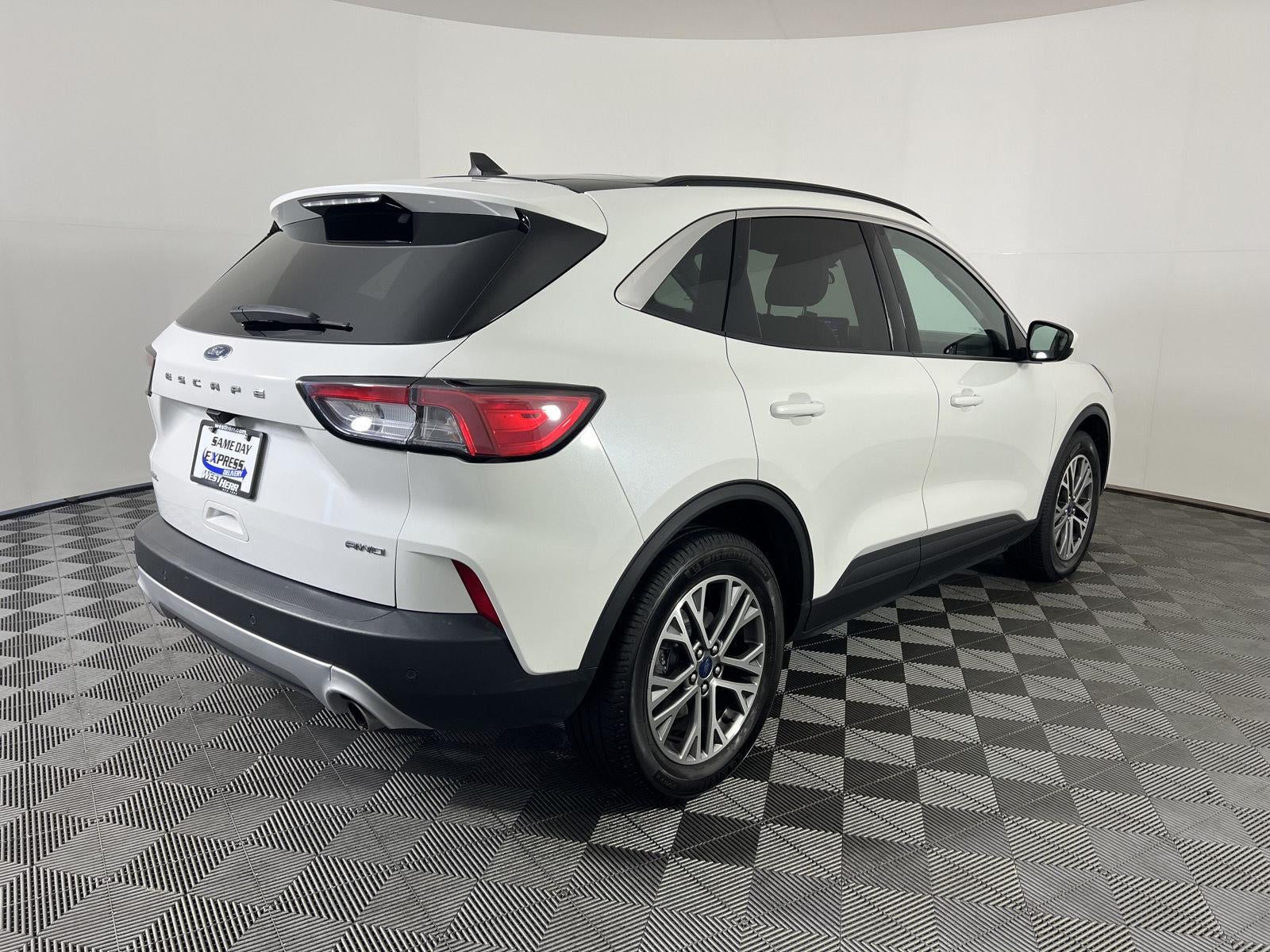 2022 Ford Escape SEL