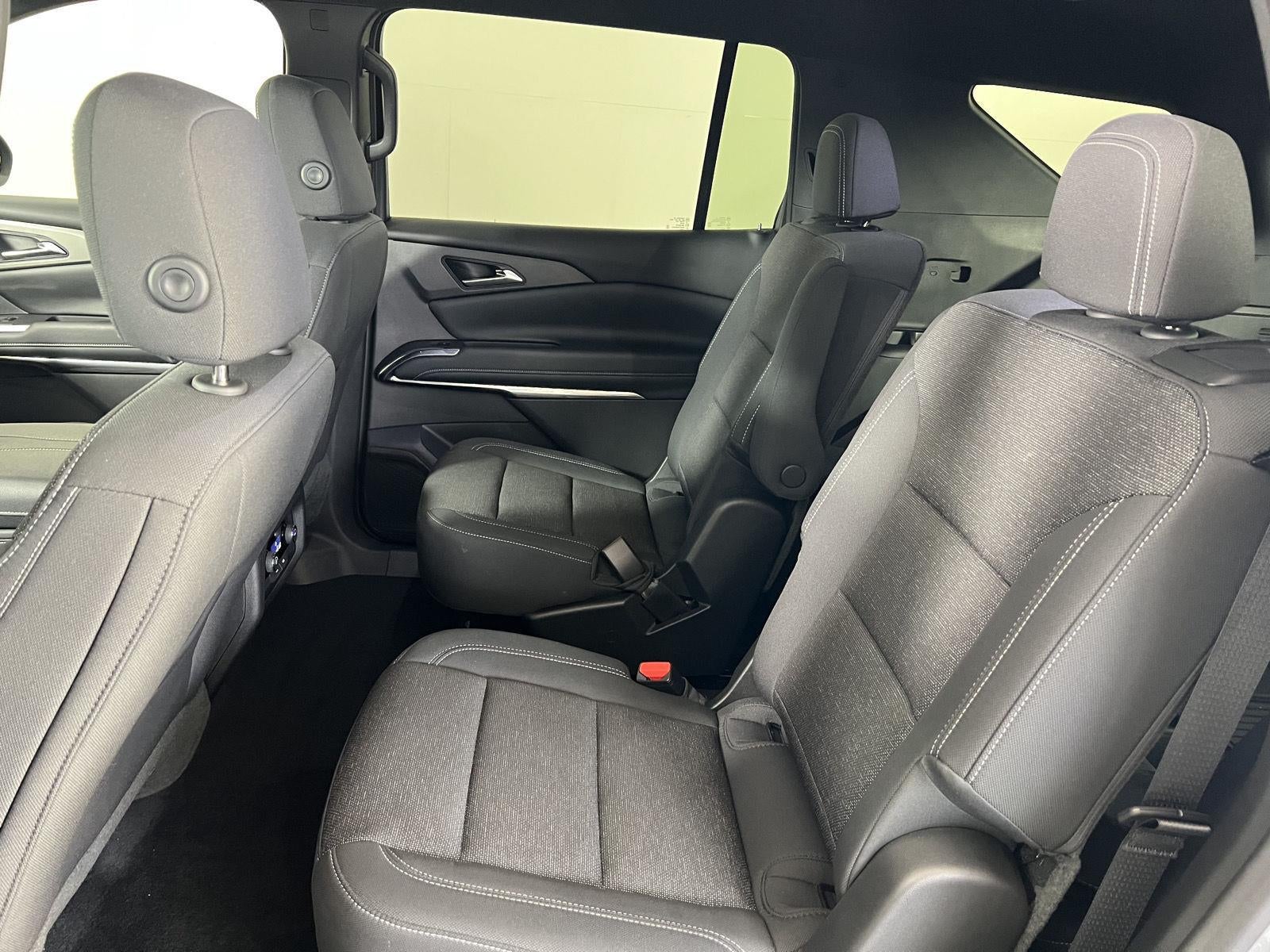 2026 Chevrolet Traverse FWD LT