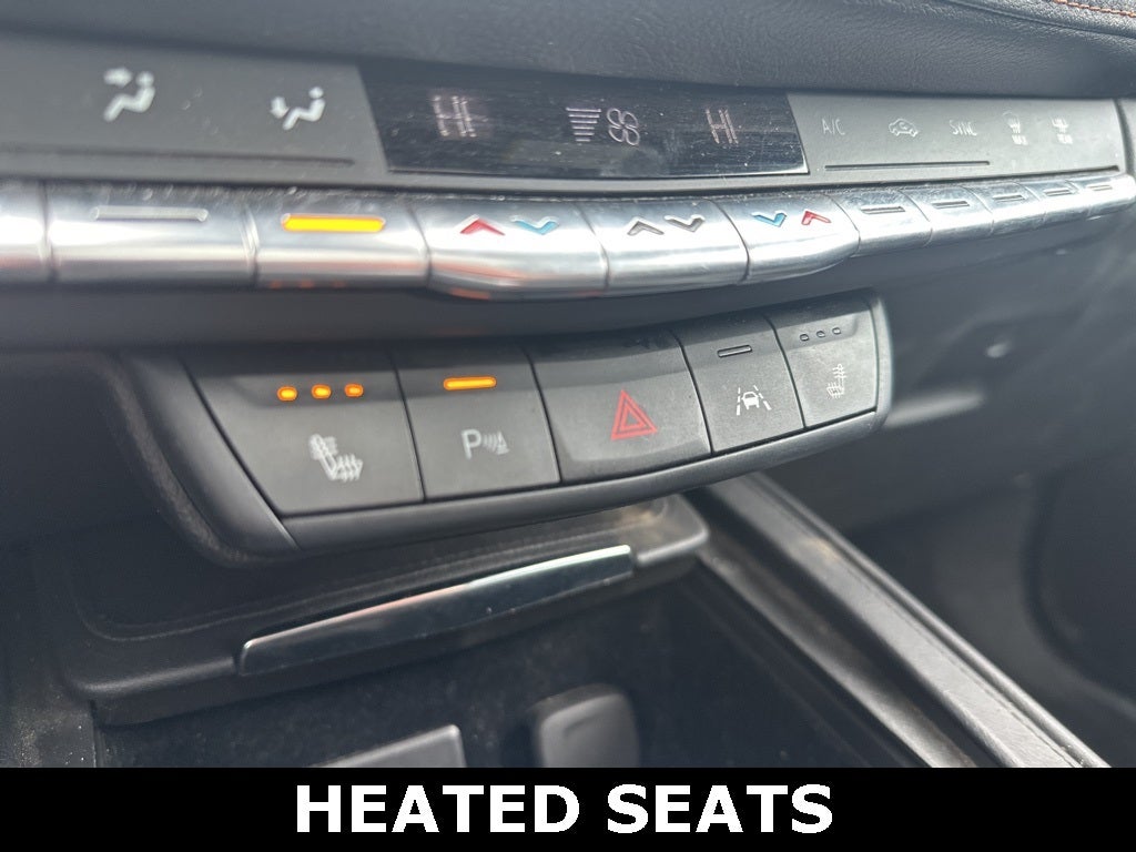 2023 Cadillac XT4 Sport