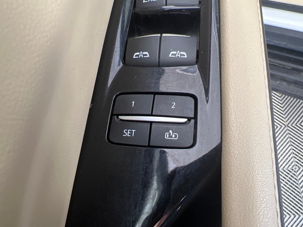 2021 Cadillac Escalade ESV Premium