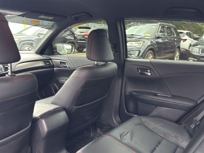 2017 Honda Accord Sedan Sport SE