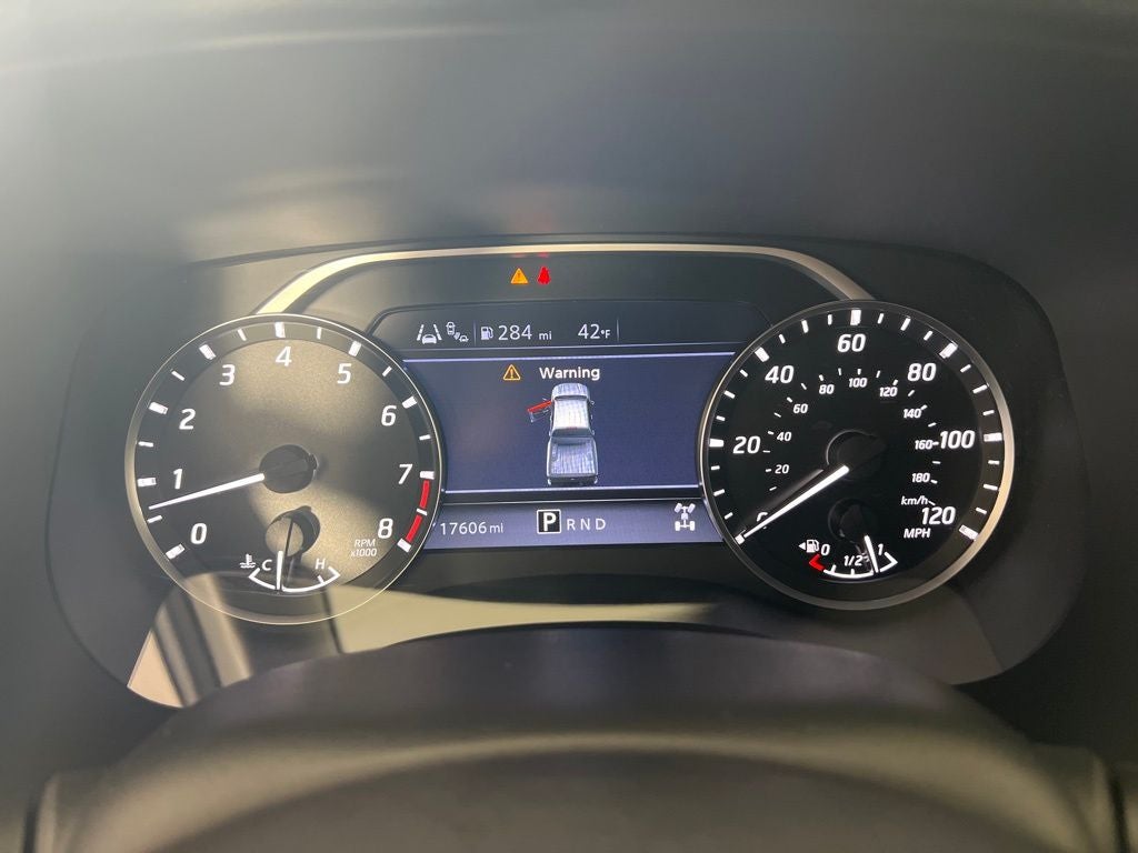 2023 Nissan Frontier SV