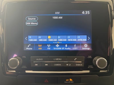 2023 Nissan Frontier SV