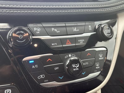 2023 Chrysler Pacifica Hybrid Limited