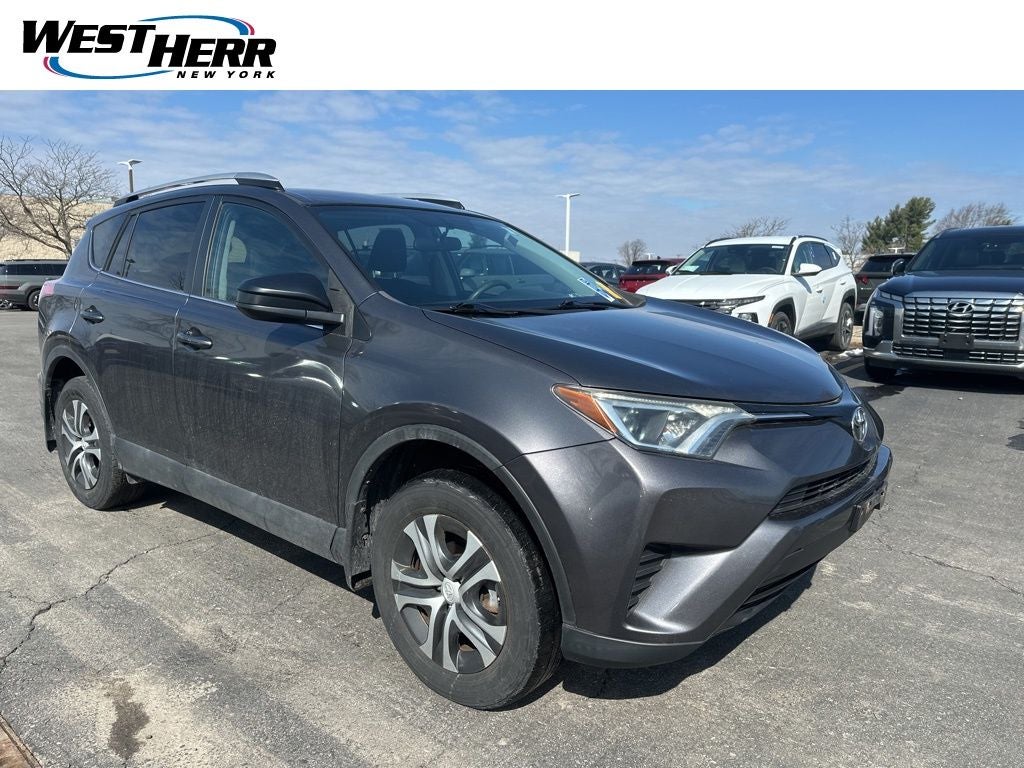2016 Toyota RAV4 LE