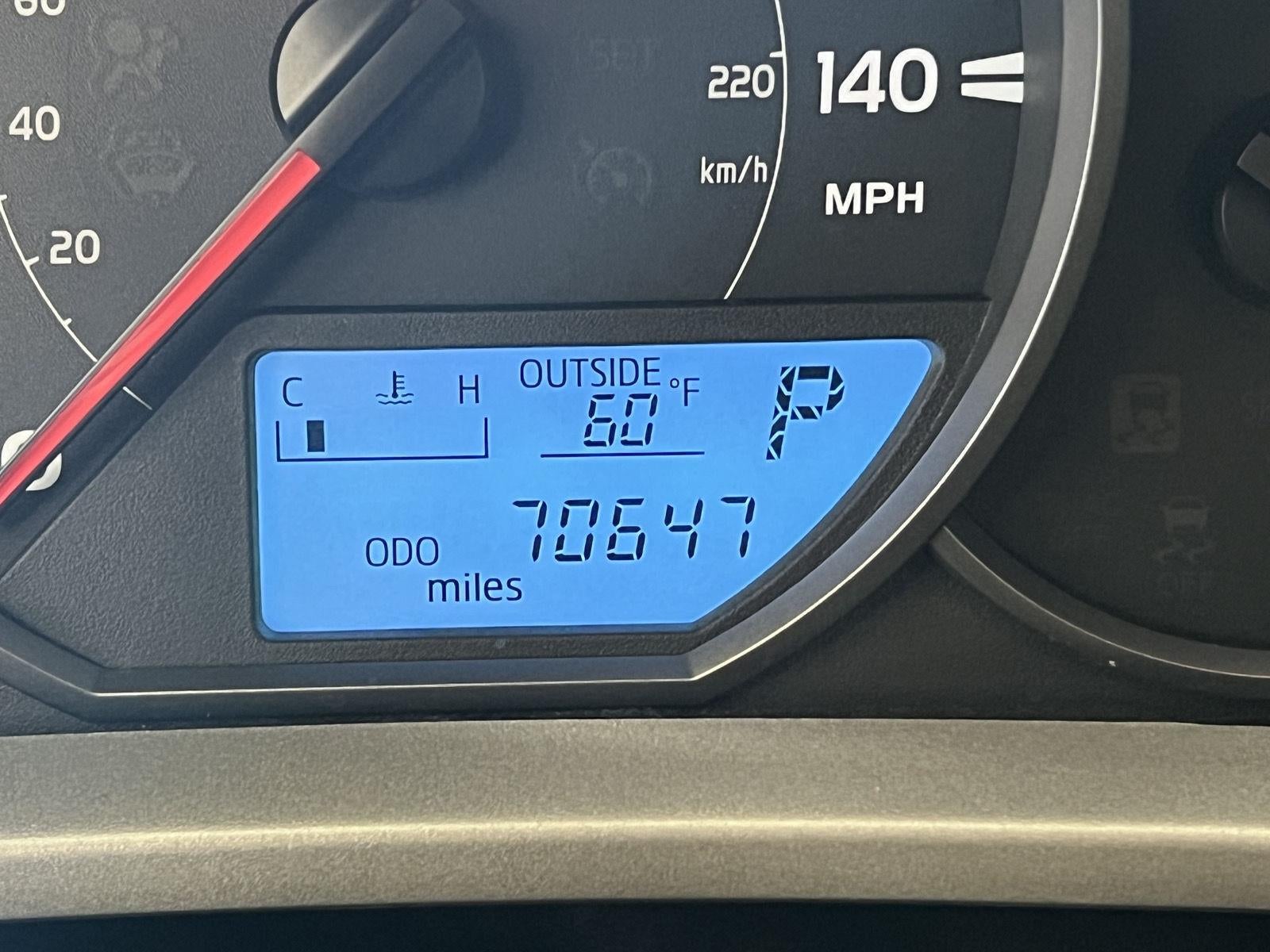 2016 Toyota RAV4 LE