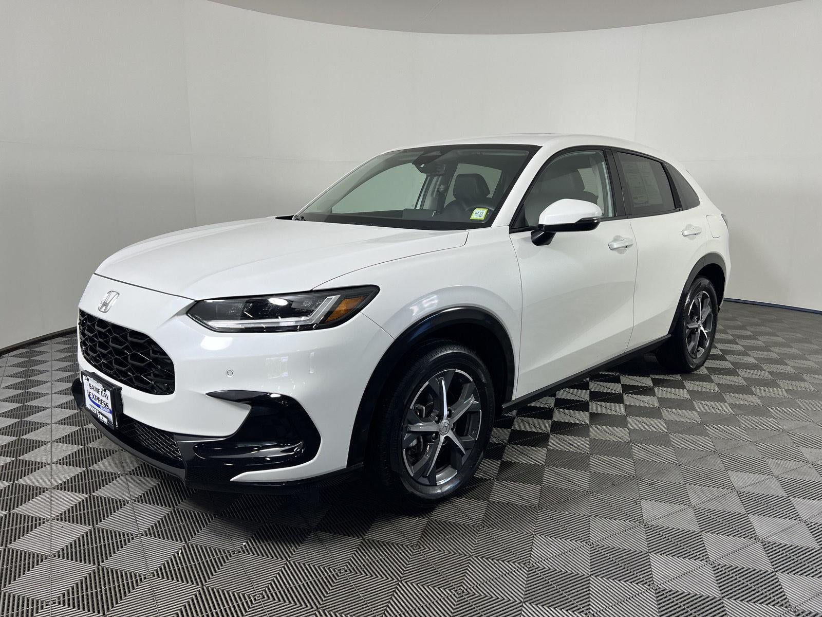 2025 Honda HR-V EX-L