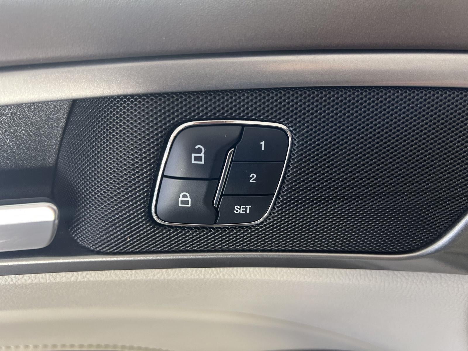 2017 Ford Fusion Platinum