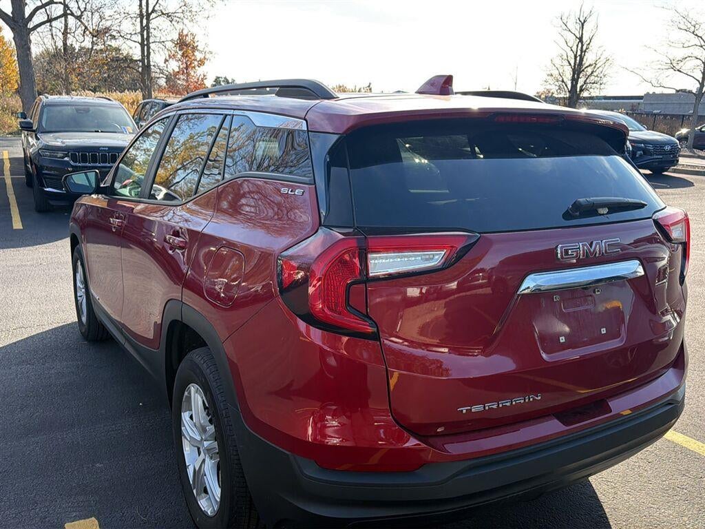 2023 GMC Terrain SLE