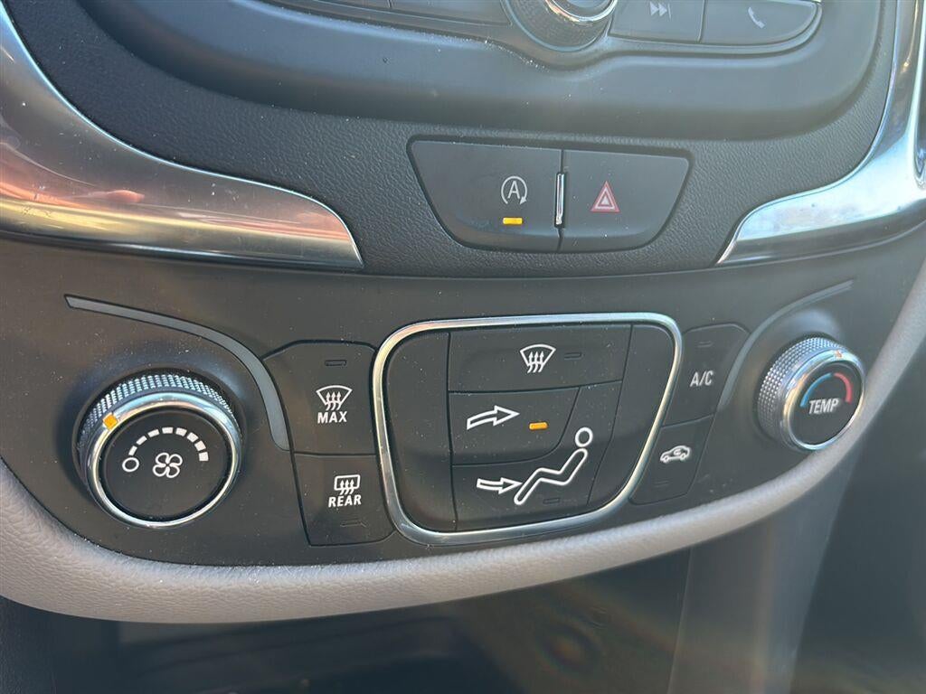 2024 Chevrolet Equinox Base