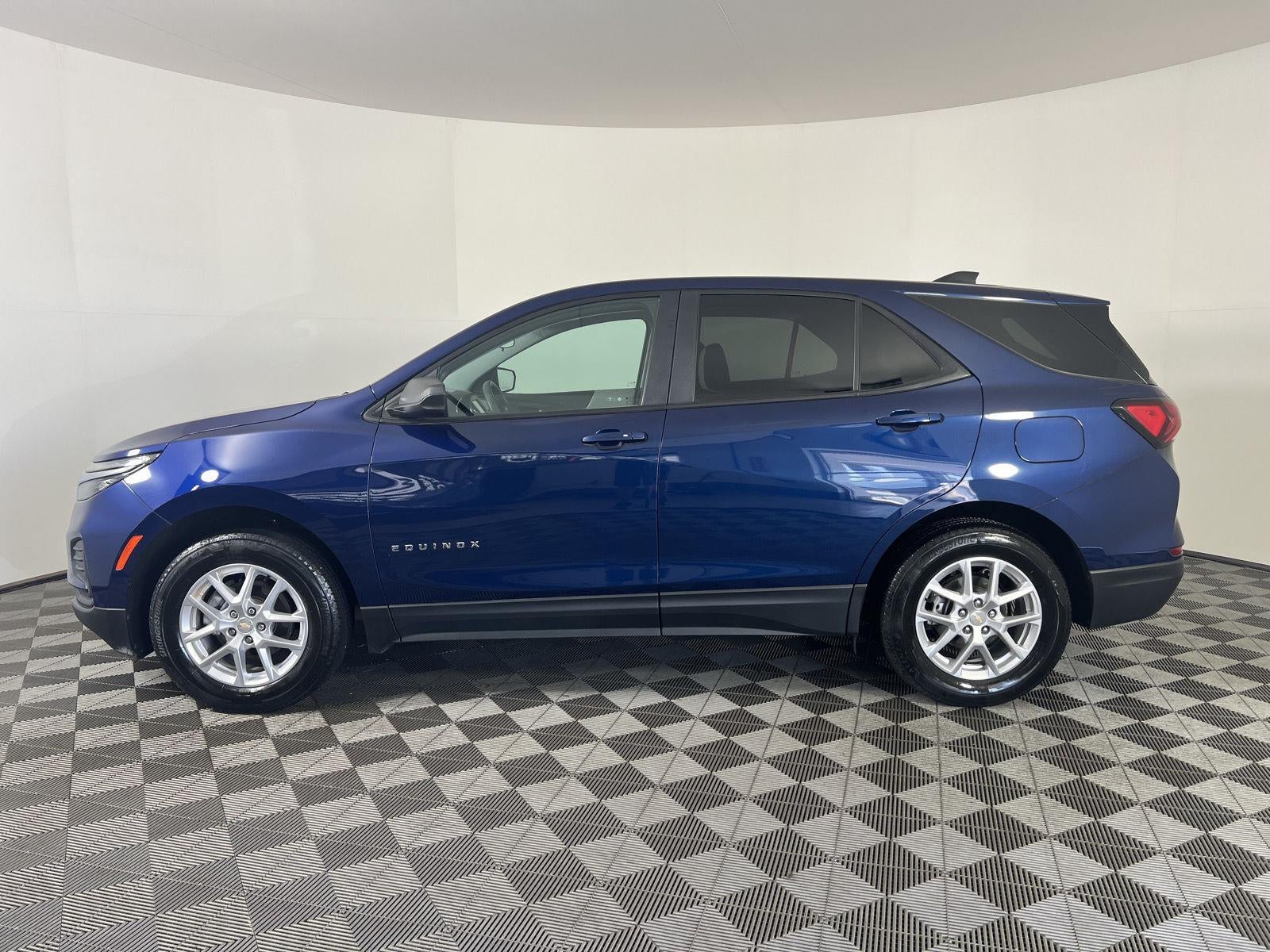 2023 Chevrolet Equinox LS
