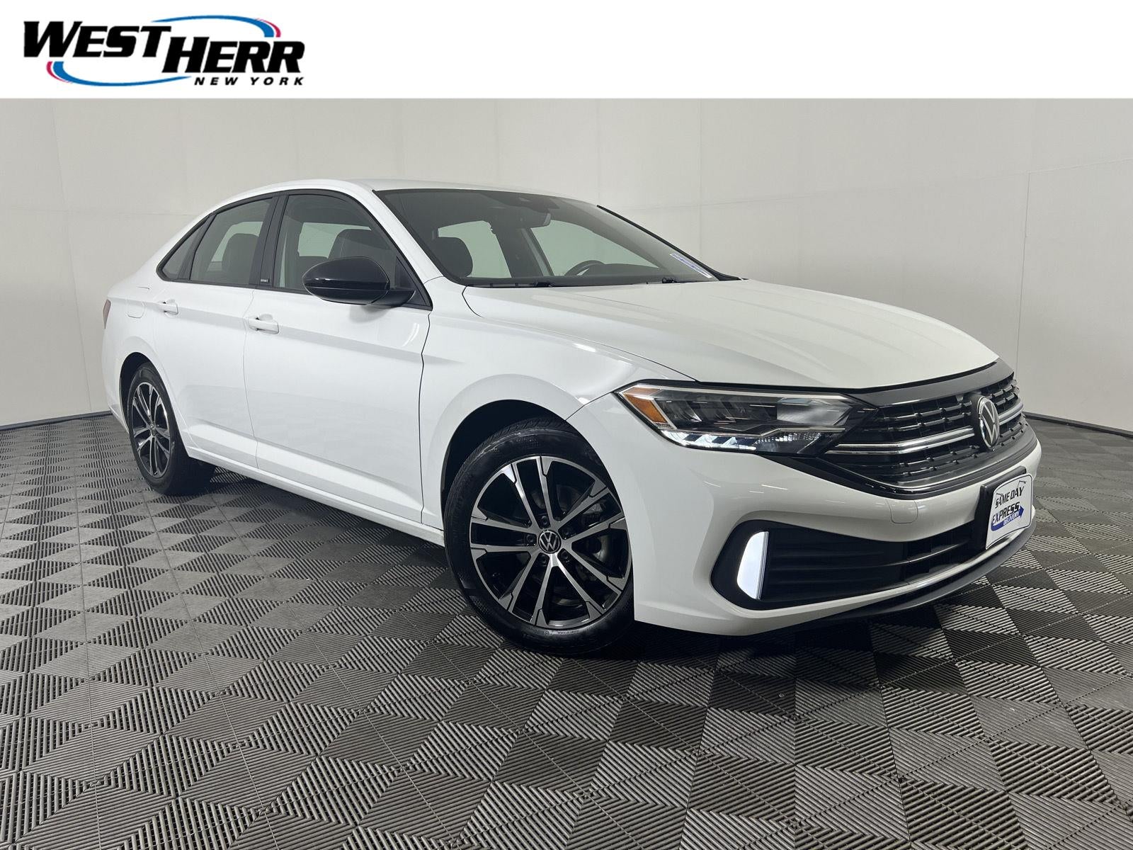 2023 Volkswagen Jetta Sport