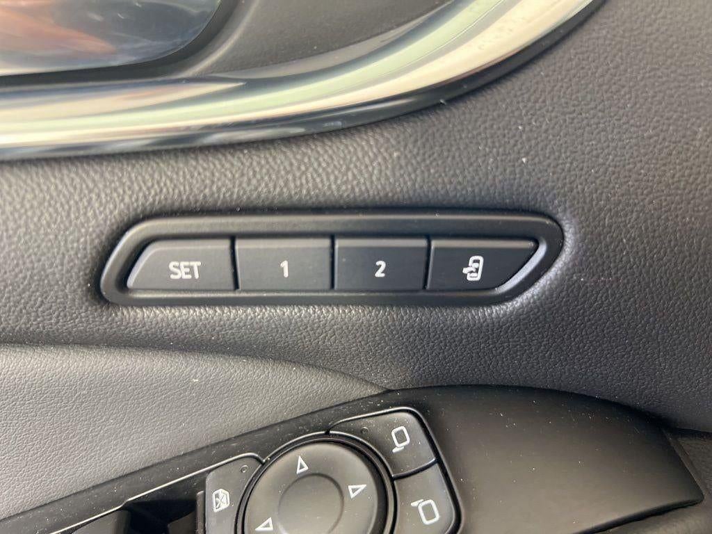 2024 Buick Enclave Avenir