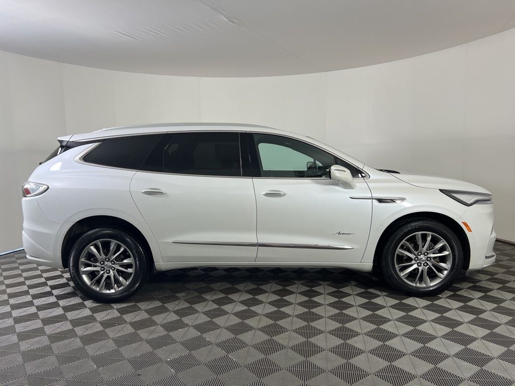 2024 Buick Enclave Avenir