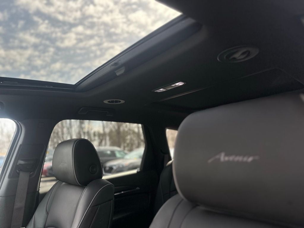 2024 Buick Enclave Avenir