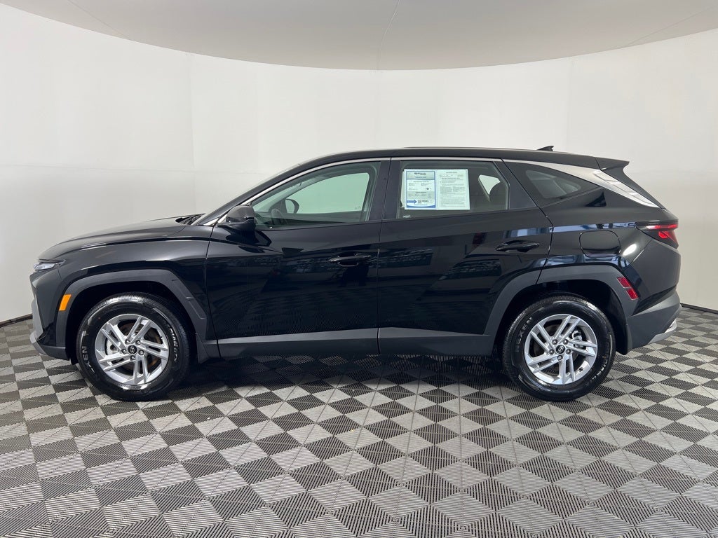 2025 Hyundai Tucson SE
