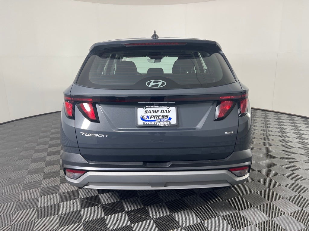 2025 Hyundai Tucson SE