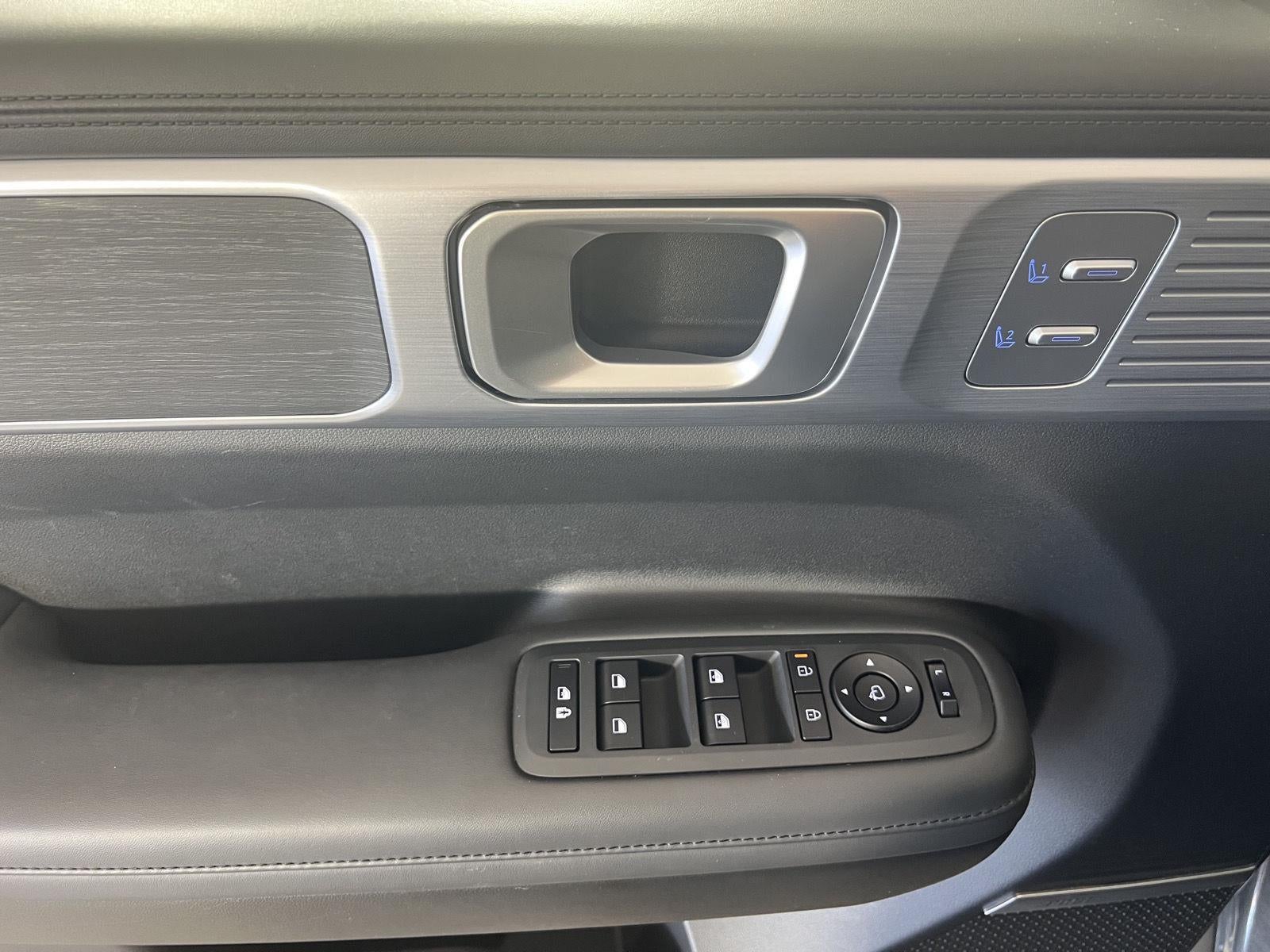2025 Hyundai Santa Fe Hybrid Limited