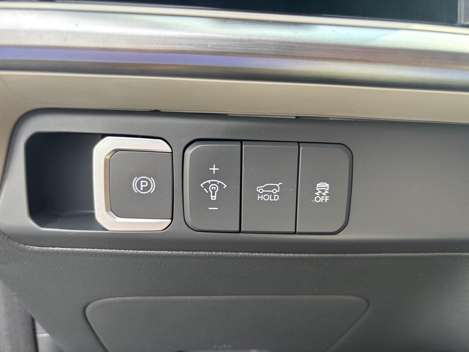 2024 Hyundai Santa Fe Base