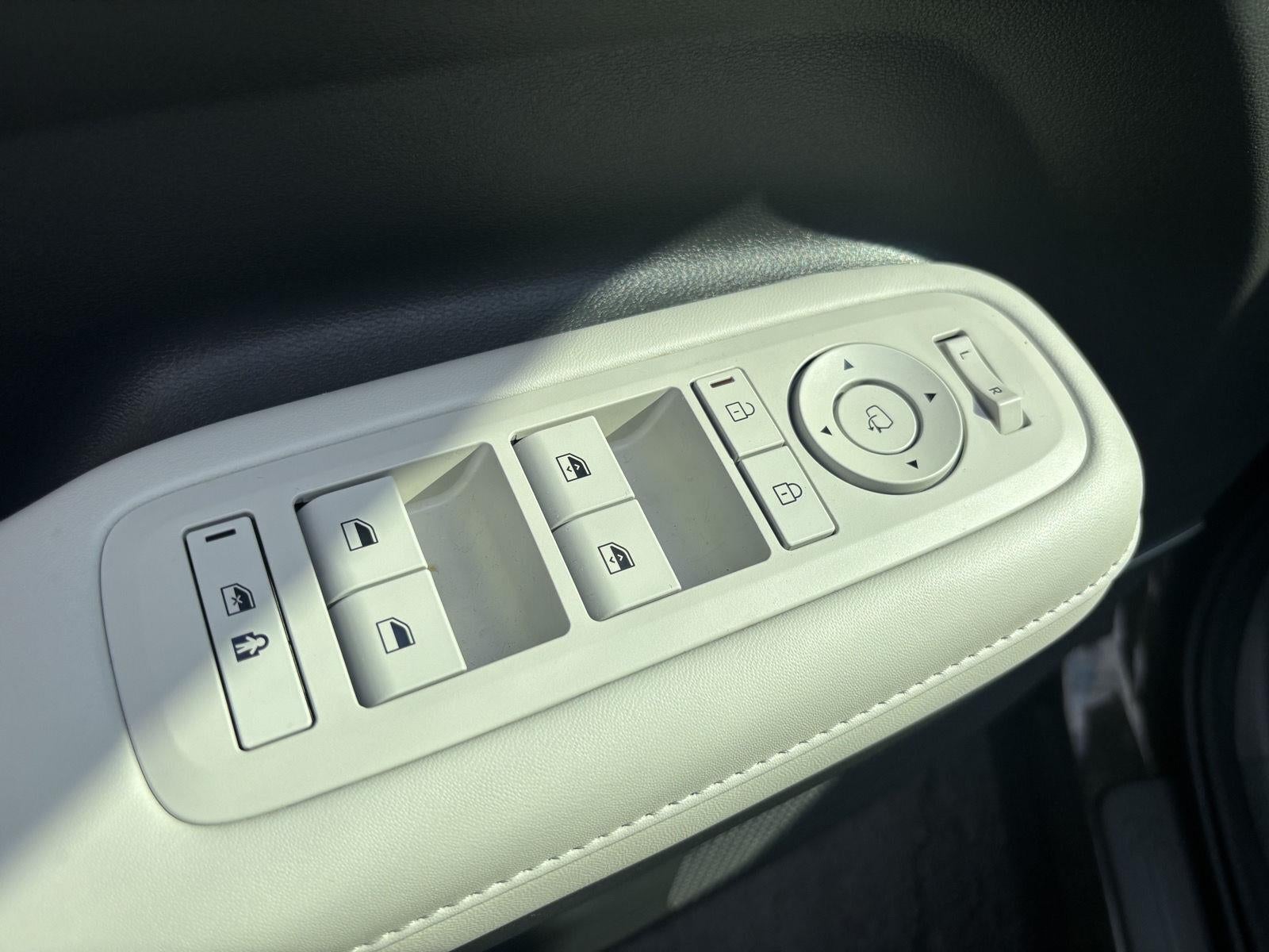 2024 Hyundai Santa Fe Base