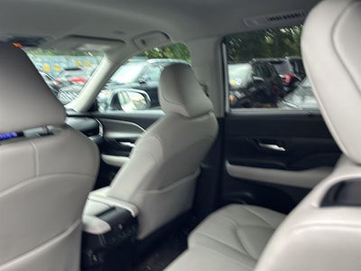2024 Toyota Grand Highlander Hybrid XLE