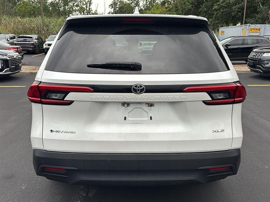 2024 Toyota Grand Highlander Hybrid XLE