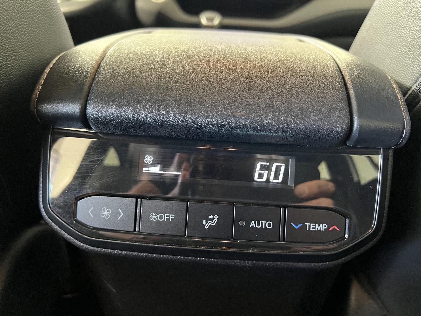 2024 Toyota Highlander XSE