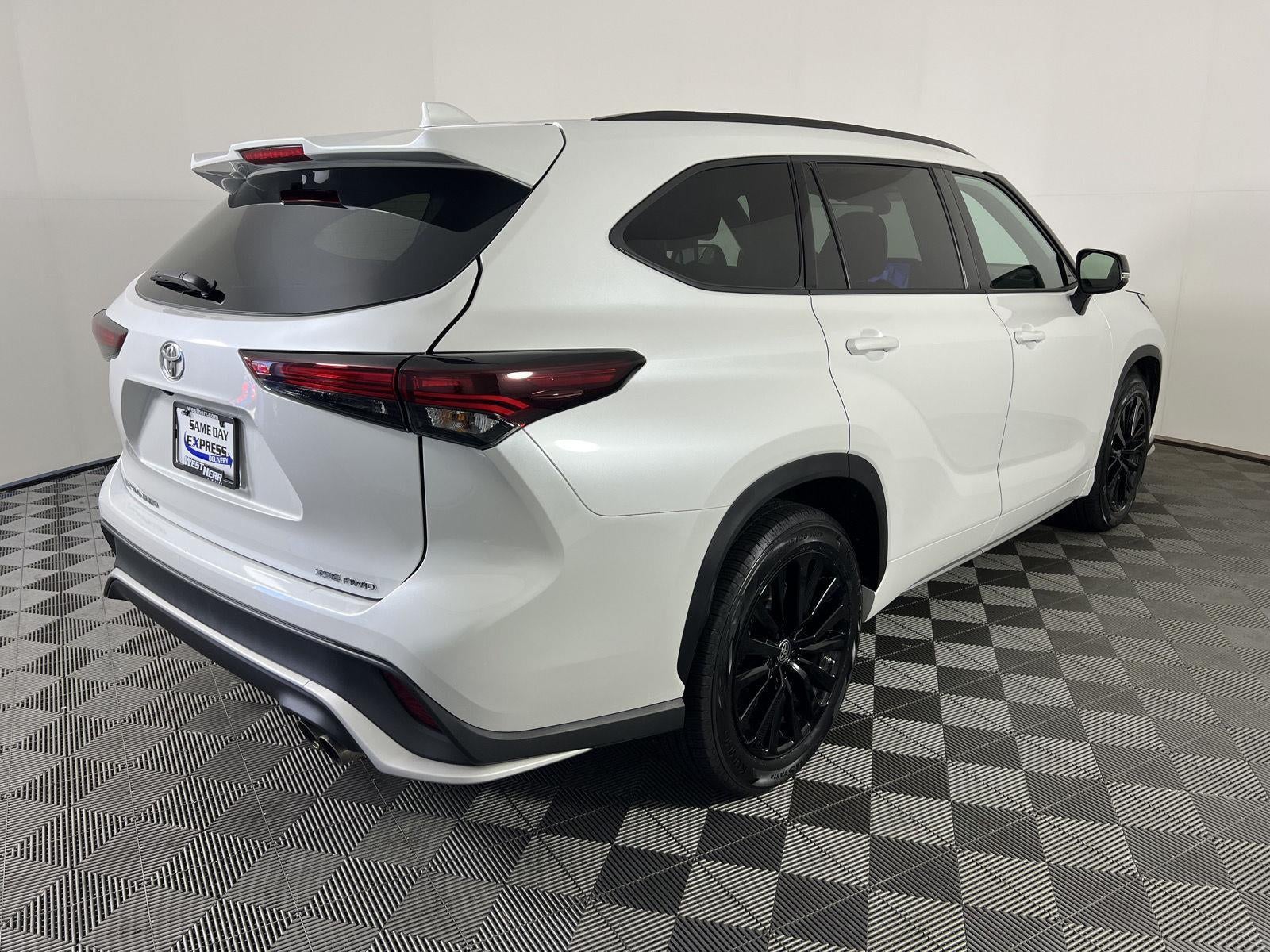 2024 Toyota Highlander XSE