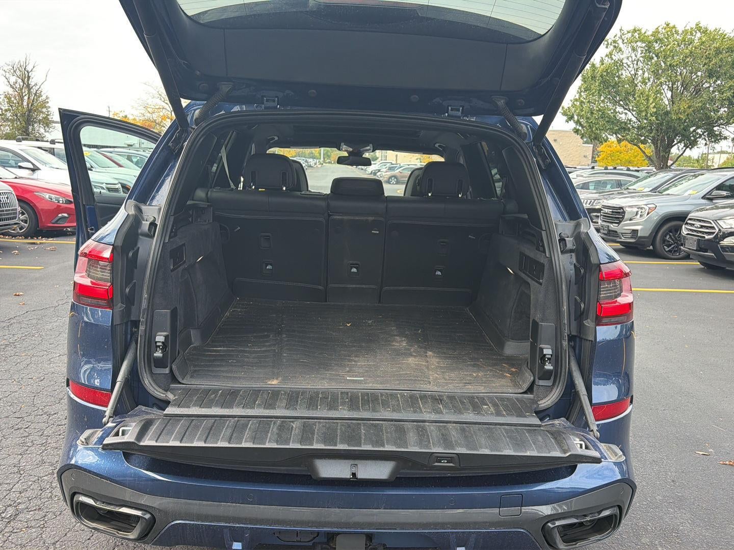 2023 BMW X5 M50i