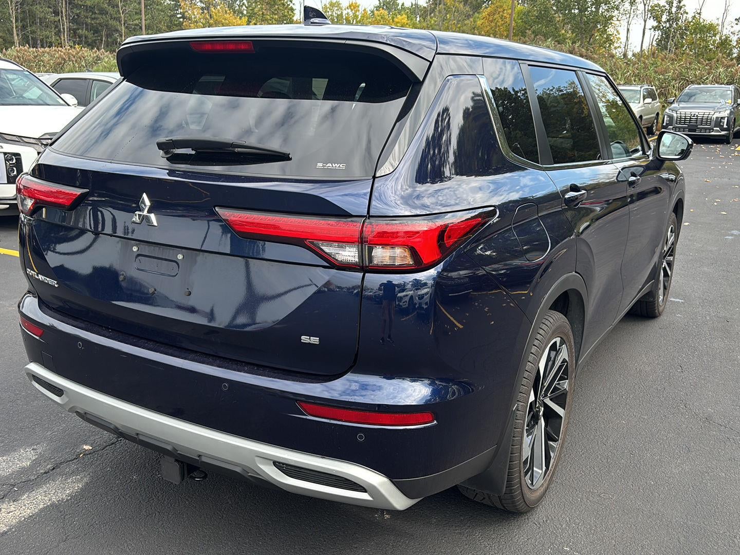 2024 Mitsubishi Outlander SE