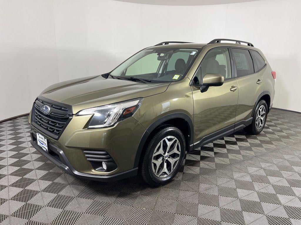 2023 Subaru Forester Premium