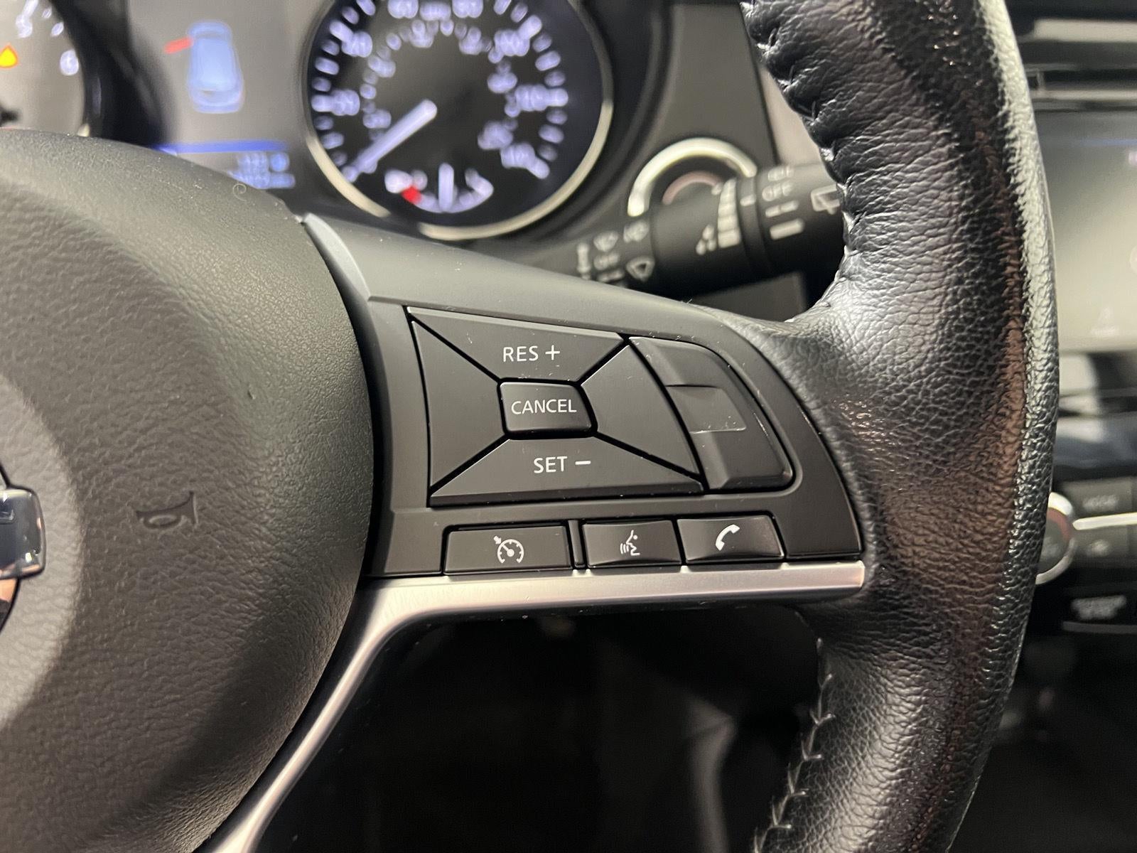 2022 Nissan Rogue Sport SV
