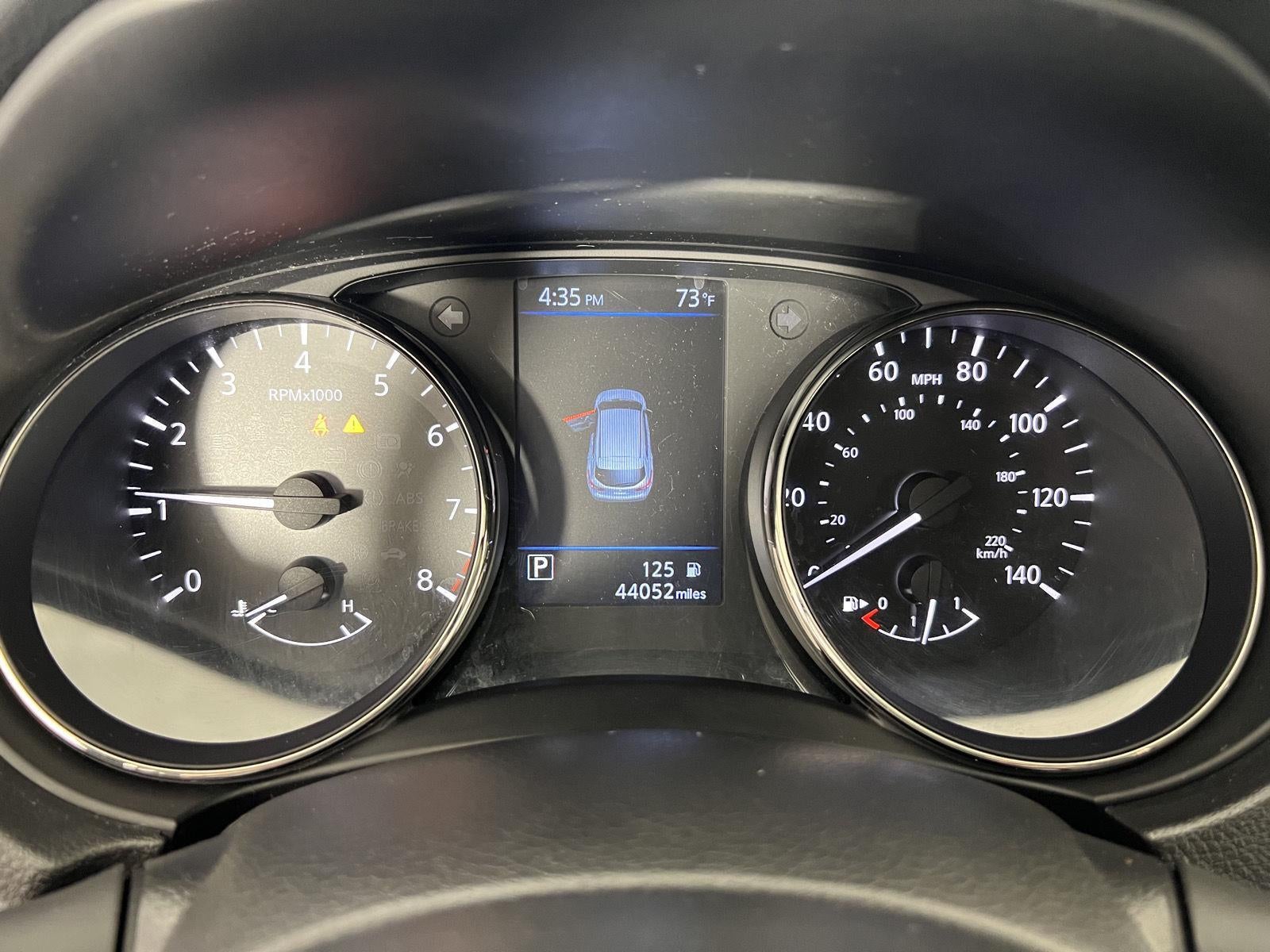 2022 Nissan Rogue Sport SV