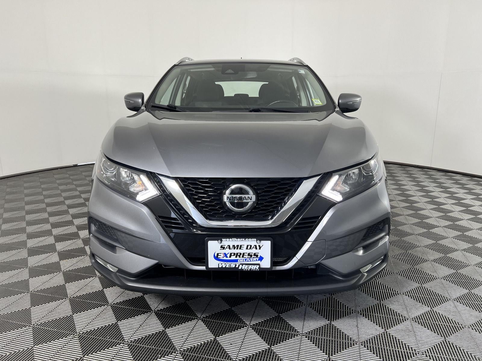 2022 Nissan Rogue Sport SV
