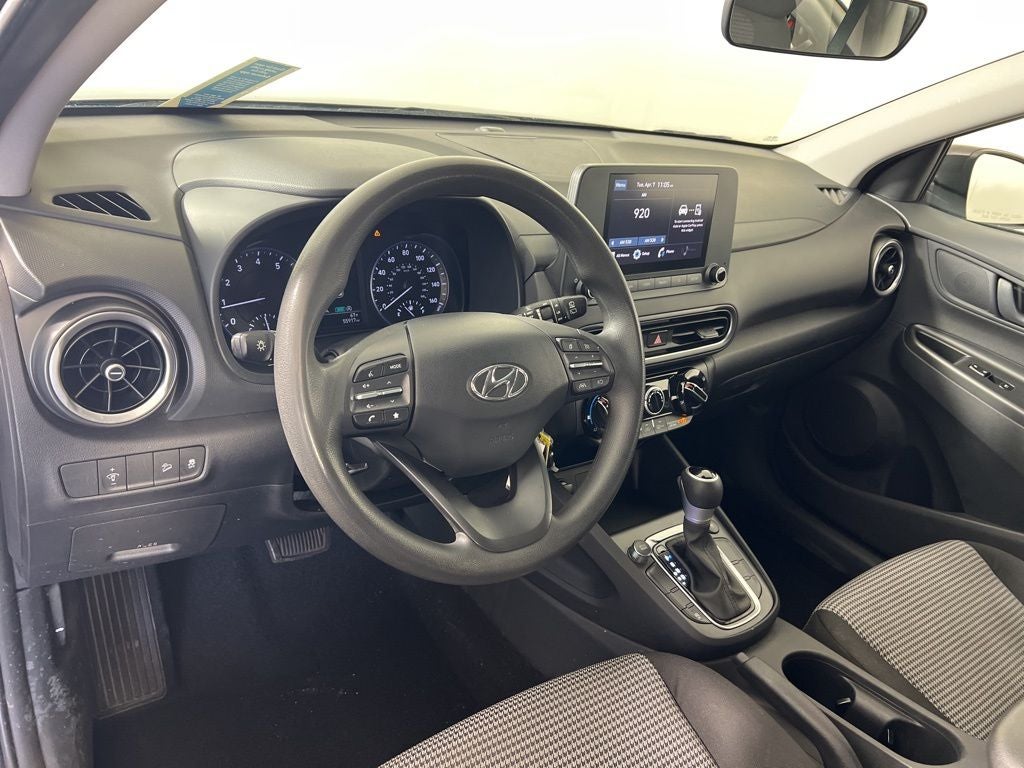 2023 Hyundai Kona SE