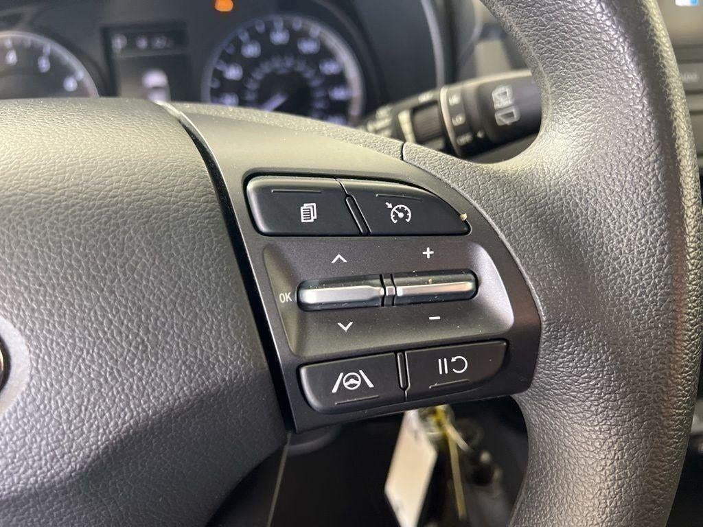 2023 Hyundai Kona SE