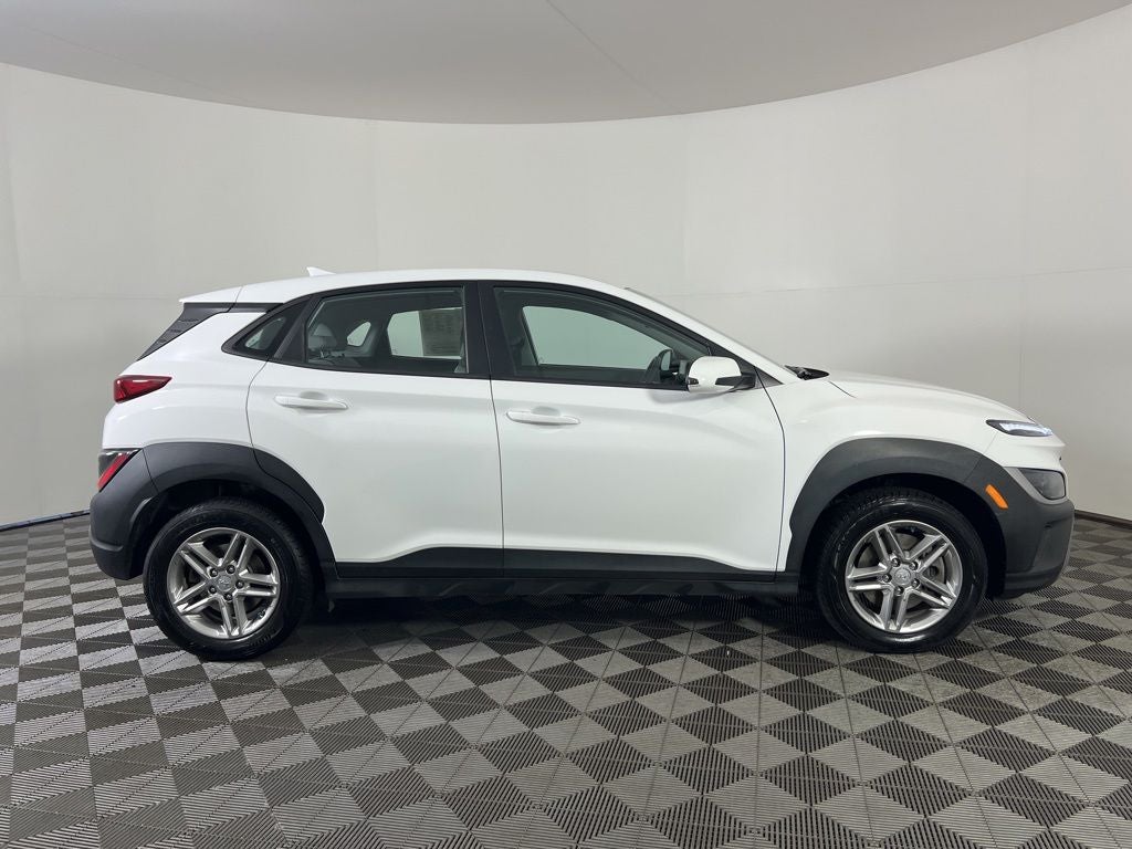 2023 Hyundai Kona SE