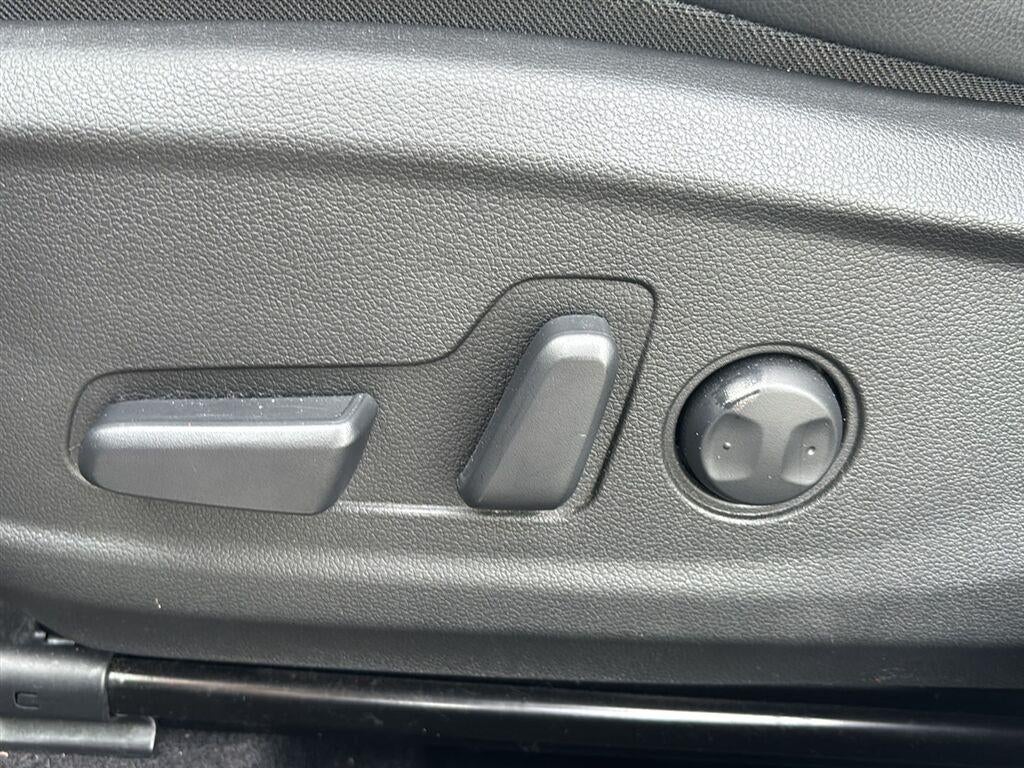 2022 Hyundai Kona N Base