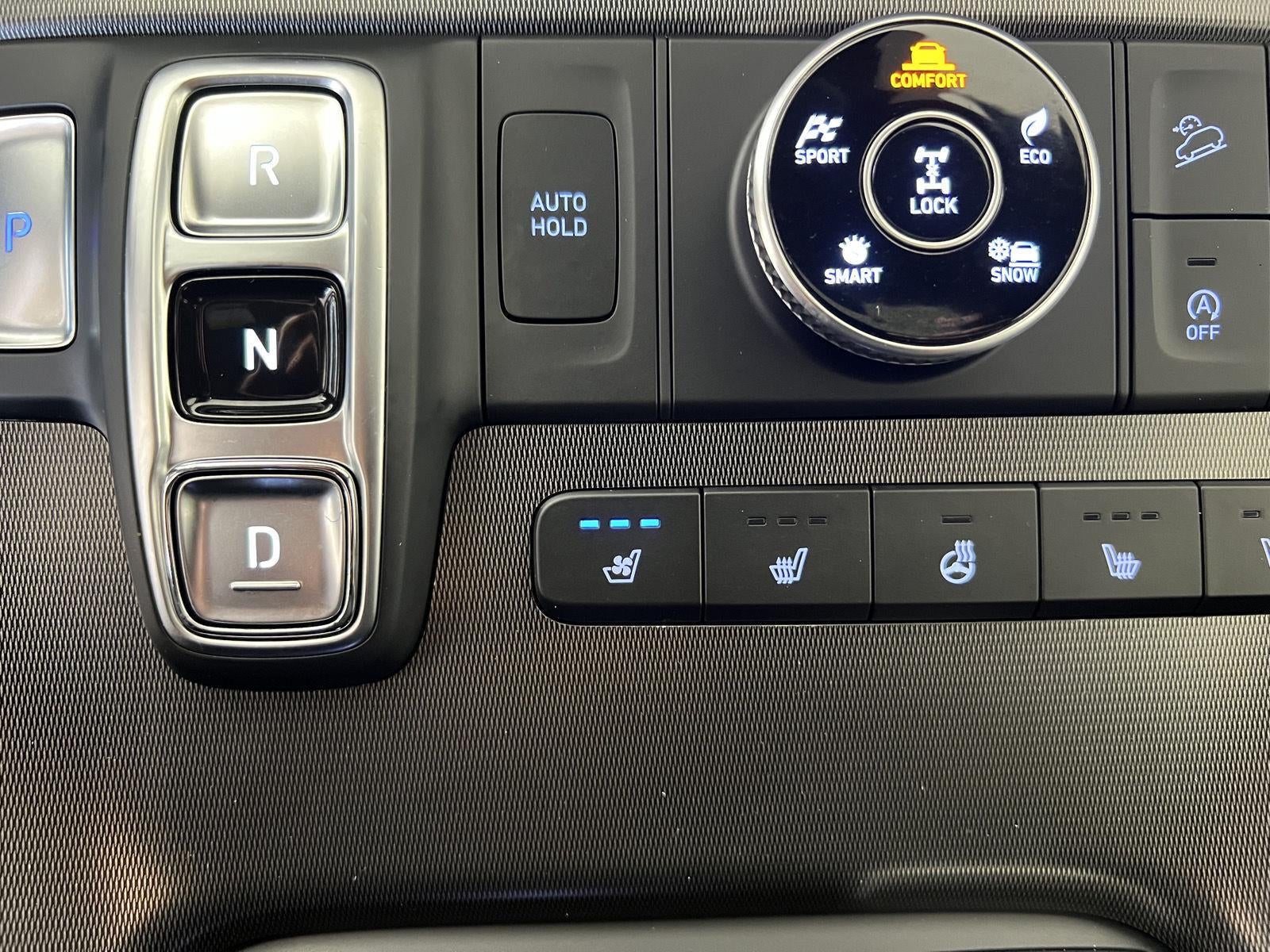 2025 Hyundai Palisade Base