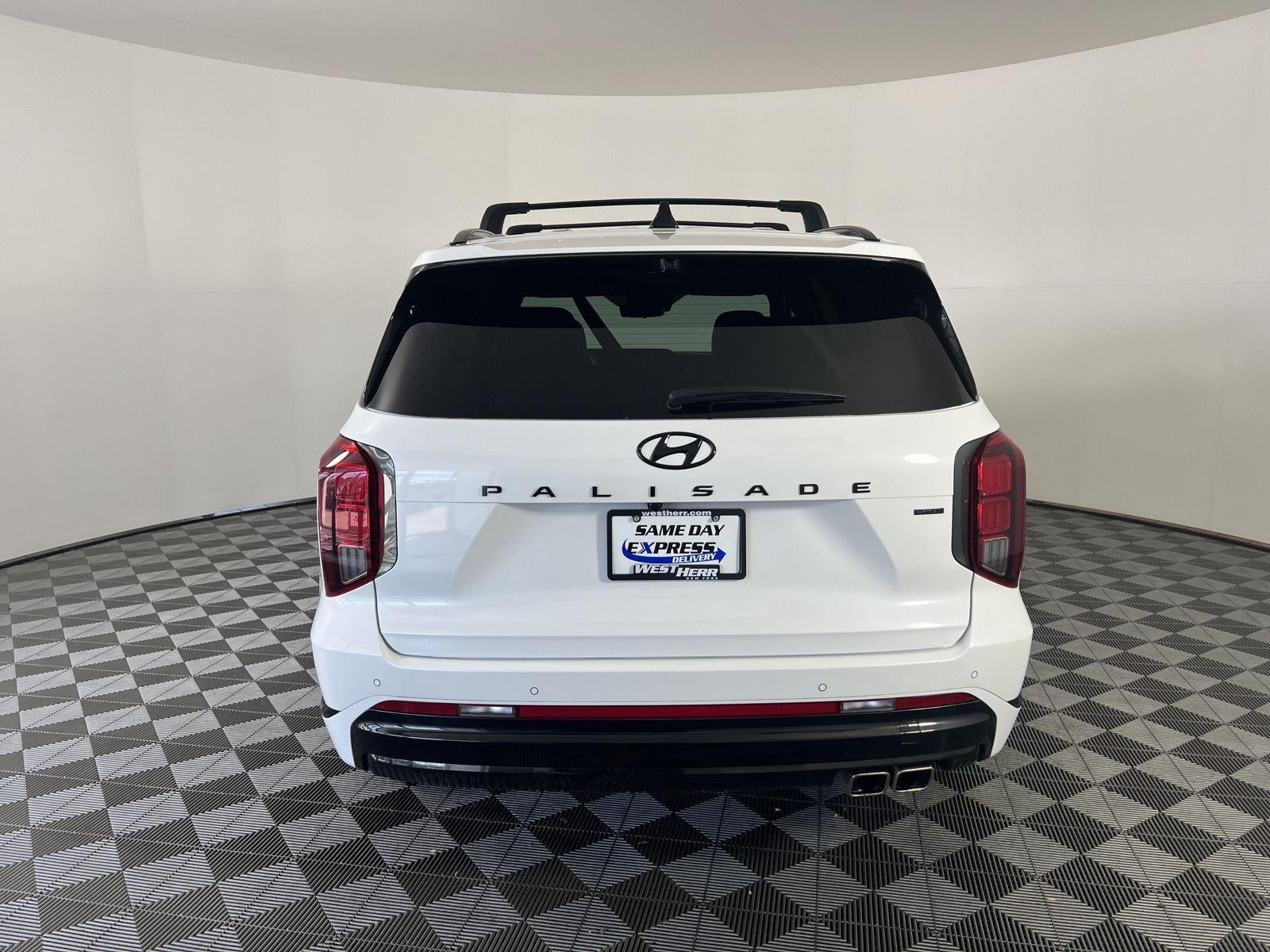 2025 Hyundai Palisade Base