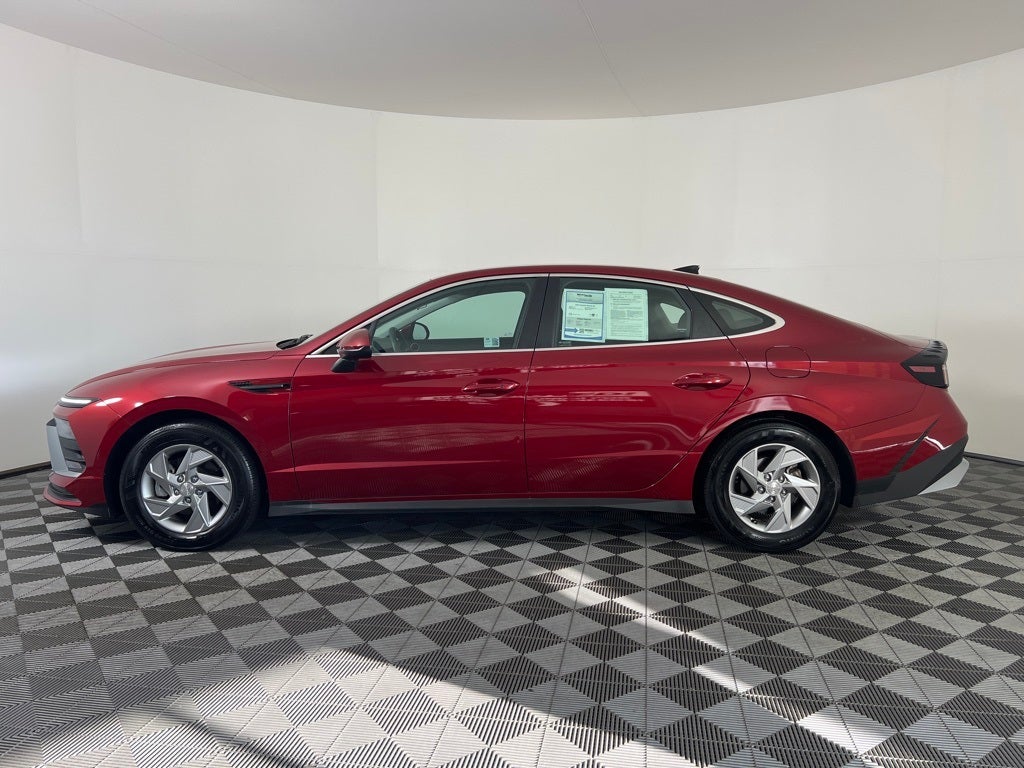 2025 Hyundai Sonata SE