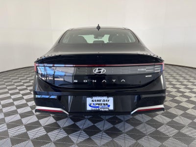 2026 Hyundai Sonata Hybrid SEL