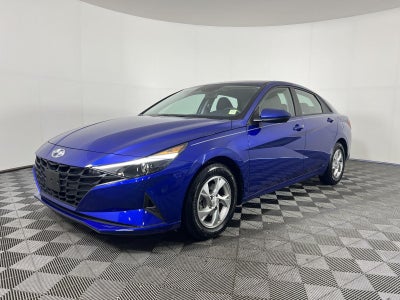 2023 Hyundai Elantra SE