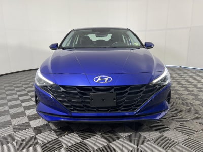 2023 Hyundai Elantra SE