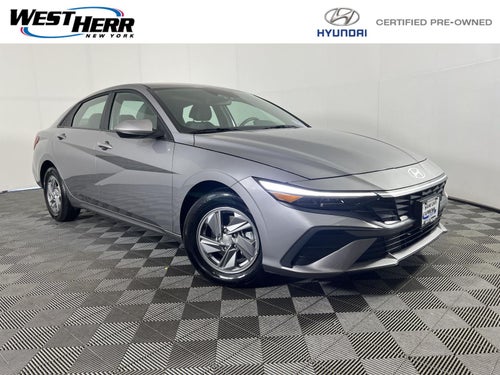 2024 Hyundai Elantra SE