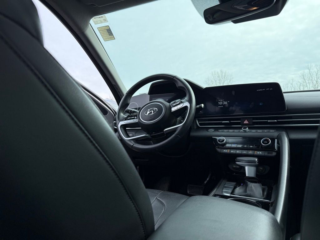 2023 Hyundai Elantra Hybrid Limited