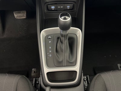 2025 Hyundai Venue SE