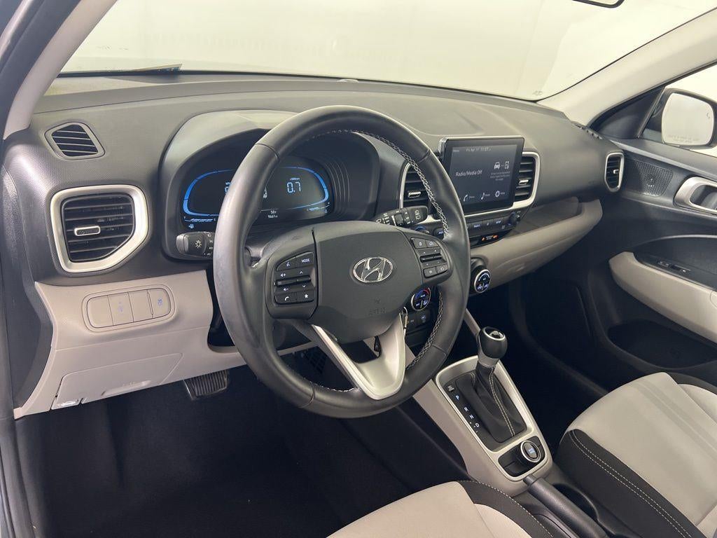 2023 Hyundai Venue SEL