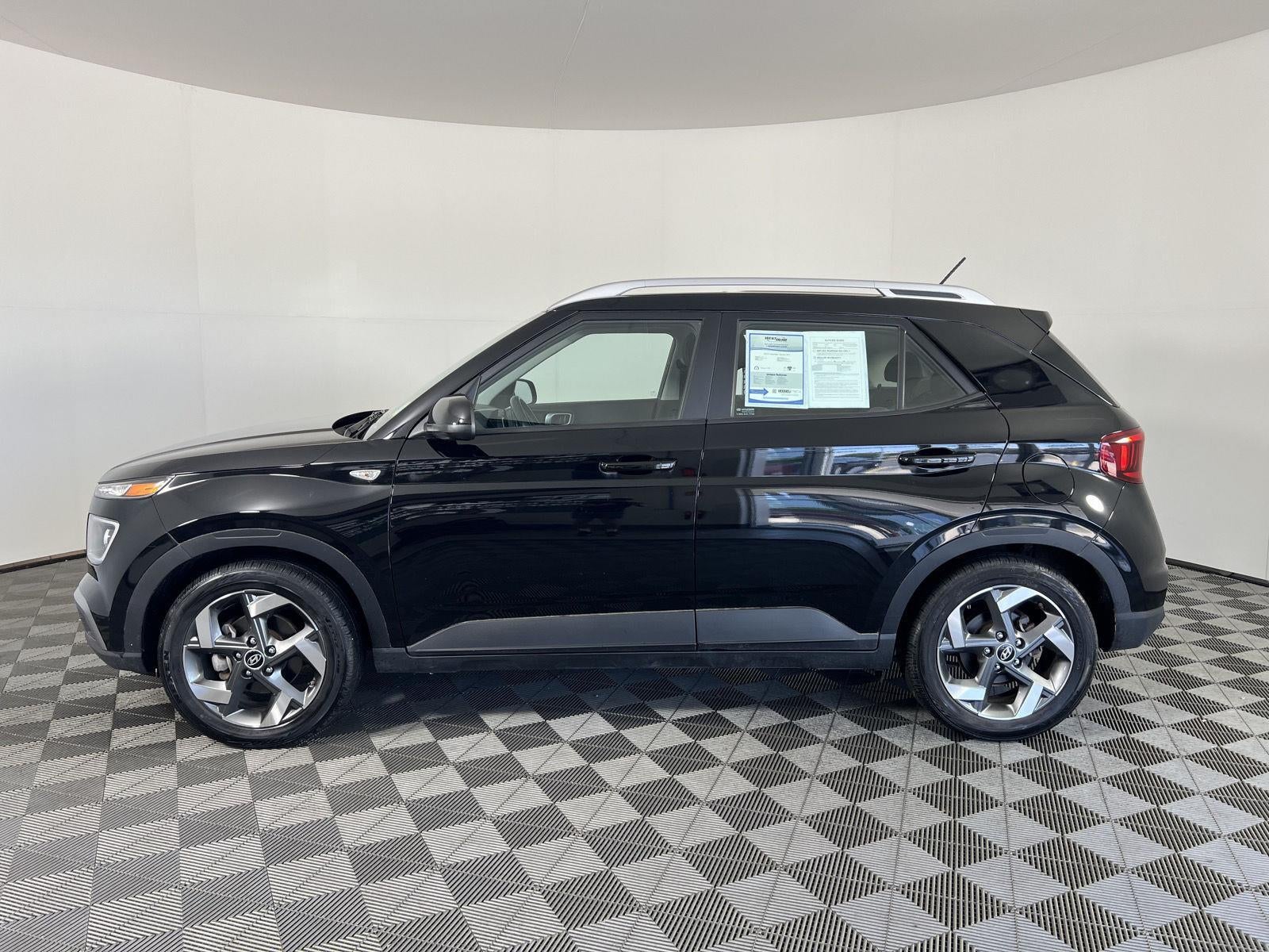2023 Hyundai Venue SEL