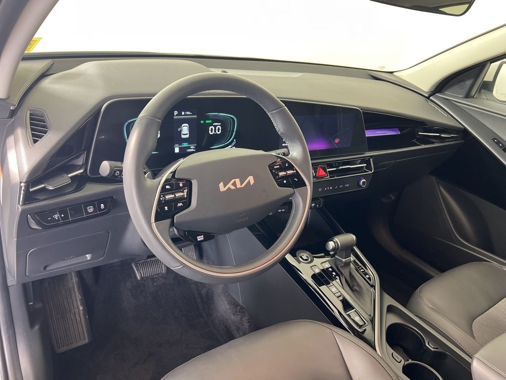 2023 Kia Niro EX